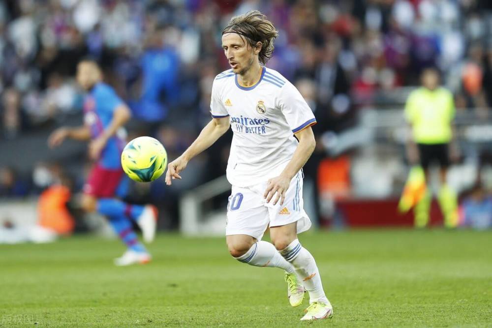 斯洛特：除了客负曼城外，我们都和对手踢得很有竞争力